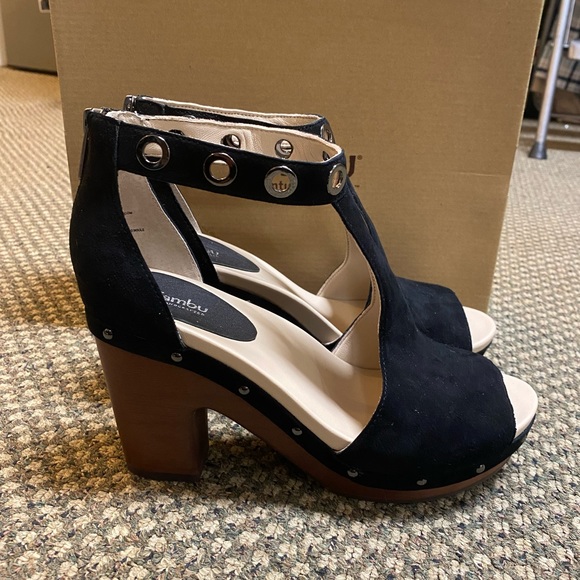 Jambi Sheila Heels - Picture 2 of 4